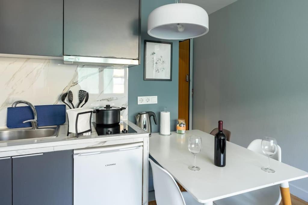 Cozy, Luminous And Comfy 5 Min Walk To Acropolis Leilighet Athen Eksteriør bilde